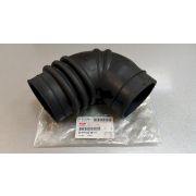 ПатрубокВоздФильтра ISUZU  8-97102-361-1/-0/16531-89TA4/8-97035-702-1 --  4HF1,4HG1  ORIGINAL*